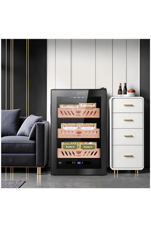 Quantoro QCC-44 Elektronik Nemlendirme & Soğutmalı Siyah Puro Dolabı