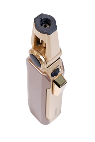 Parmida Tek Torch Pürmüz Oynar Başlıklı Gold Masa Tipi Metal Puro Çakmağı
