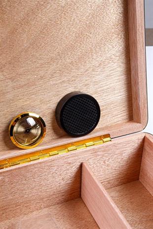 Carazo Humidor Puro Kutusu