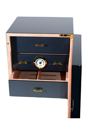 PremiumQuality Teresina Siyah Karbon Desenli Sedir Humidor Puro Kutusu