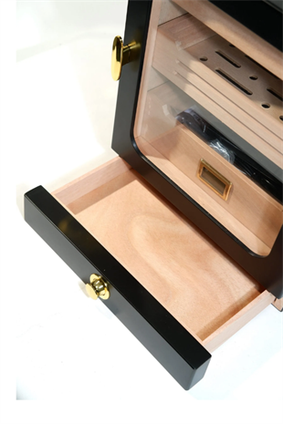 PremiumQuality Las Condes Aksesuar Çekmeceli İçi Ledli Siyah Sedir Humidor Puro Kutusu