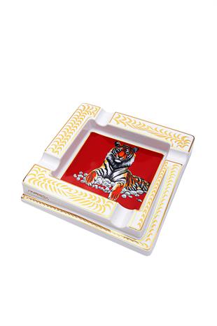 Parmida Kaplan Desenli Beyaz Dörtlü Porselen Puro Küllüğü