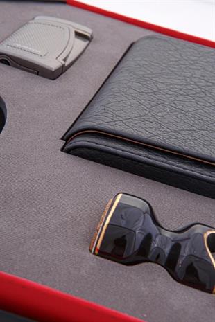 Parmida Çakmak Kesici Kılıf Sehpa Dörtlü Puro Seti