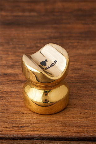 Cohiba Gold Puro Tutucu Sehpa