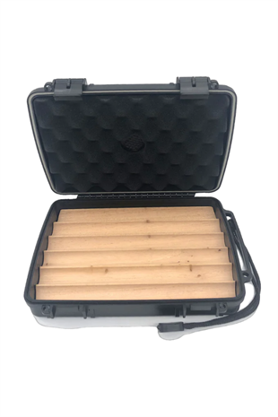 Quantum Seyahat Tipi 6 İçi Sedir Siyah Humidor Puro Kutusu