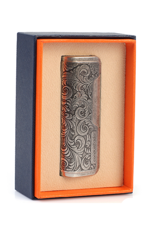 Conquistador Tek Torch Pürmüz Gümüş İşlemeli Metal Puro Çakmağı