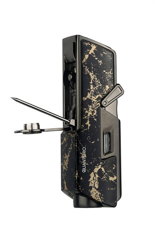 Quantoro Tek Torch Pürmüz Delicili/İğneli Siyah Gold Desenli Metal Puro Çakmağı