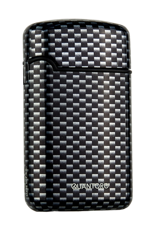 Quantoro Üç Torch Pürmüz Delicili Siyah Karbon Desenli Metal Puro Çakmağı