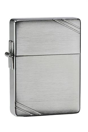 Zippo Çakmak W/Slashes Design 1935-000014