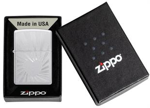 Zippo Çakmak 205 Heart Rays Design 46480-120985