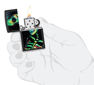 Zippo Çakmak 218 Glowing Skull Design 48761-109141