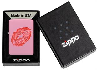 Zippo Çakmak 238 Kiss Design 46470-121925