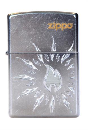 Zippo Çakmak Koleksiyon Üretim 2013 J