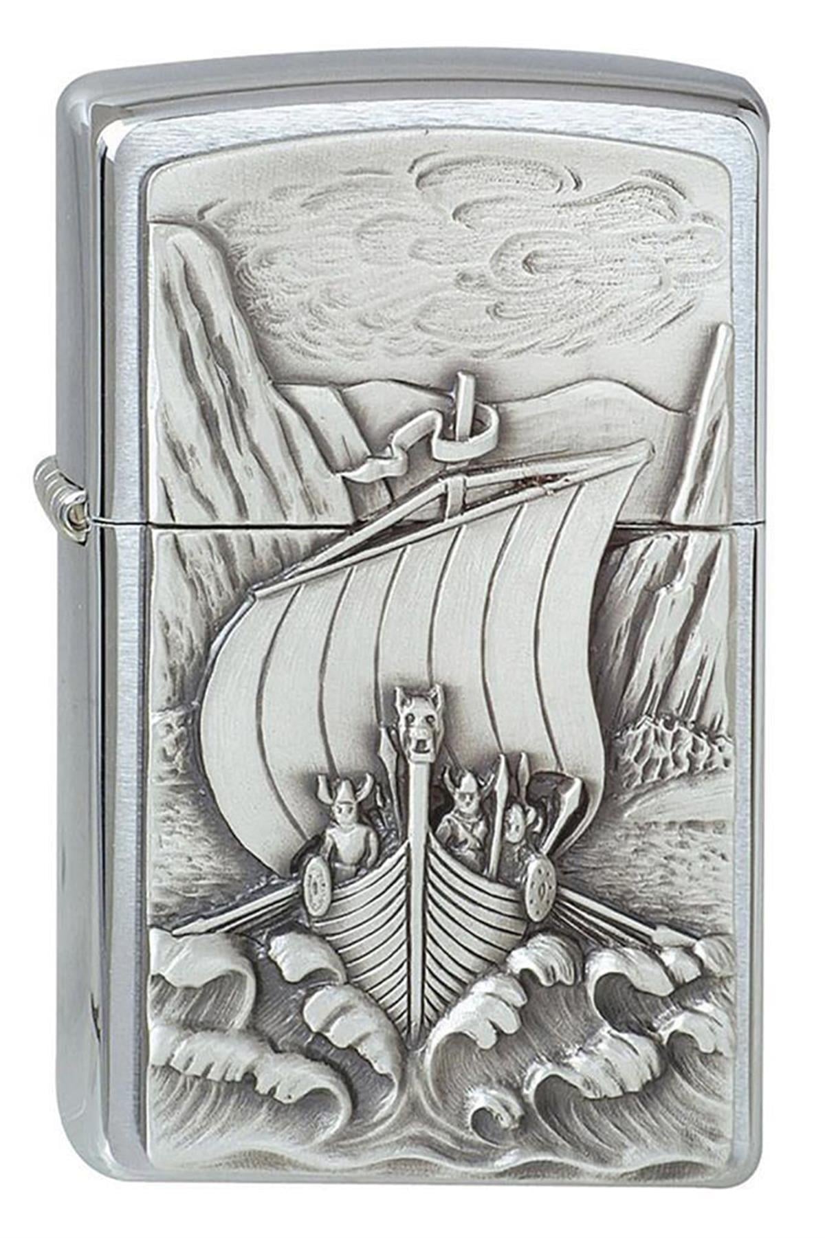 TR5744,Zippo Çakmak 1300093 Viking Fjord Emblem