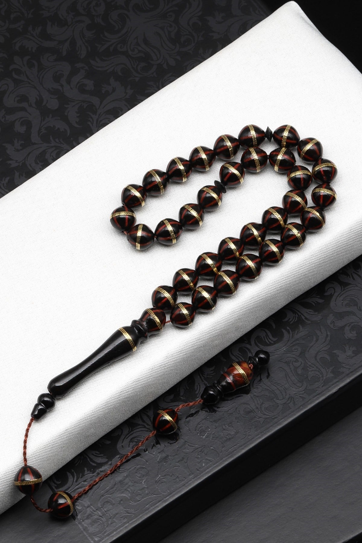 İşlemeli Kuka Ağacı Tesbih 7 x 8 mm Özel Kesim - T-1864