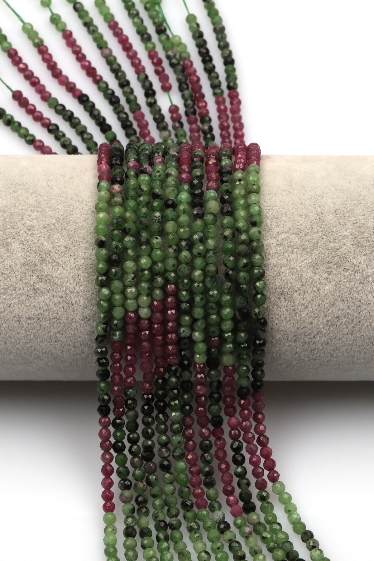 Anyolit ( Ruby Zoisite ) Doğal Taş Dizi 3 mm Fasetli Küre Kesim - DZ-1286