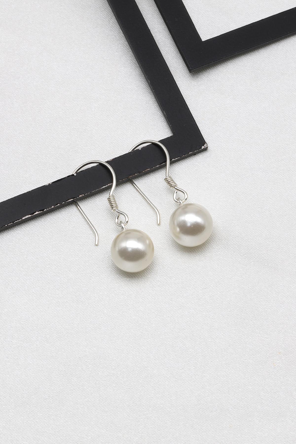 Beyaz Renkli Mayorka İnci Doğal Taş 925 Ayar Gümüş Küpe