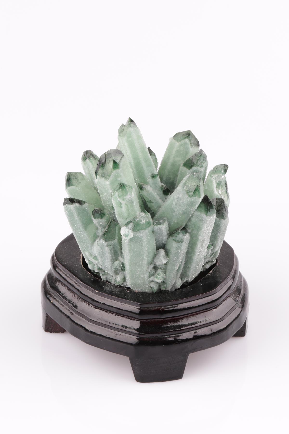 Fake Green Quartz Doğal Taş Standlı Parça