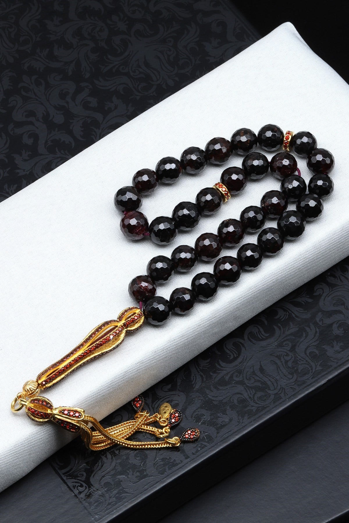 Garnet Doğal Taş 925 Ayar Gümüş 8 mm Küre Kesim Tesbih - T-1929