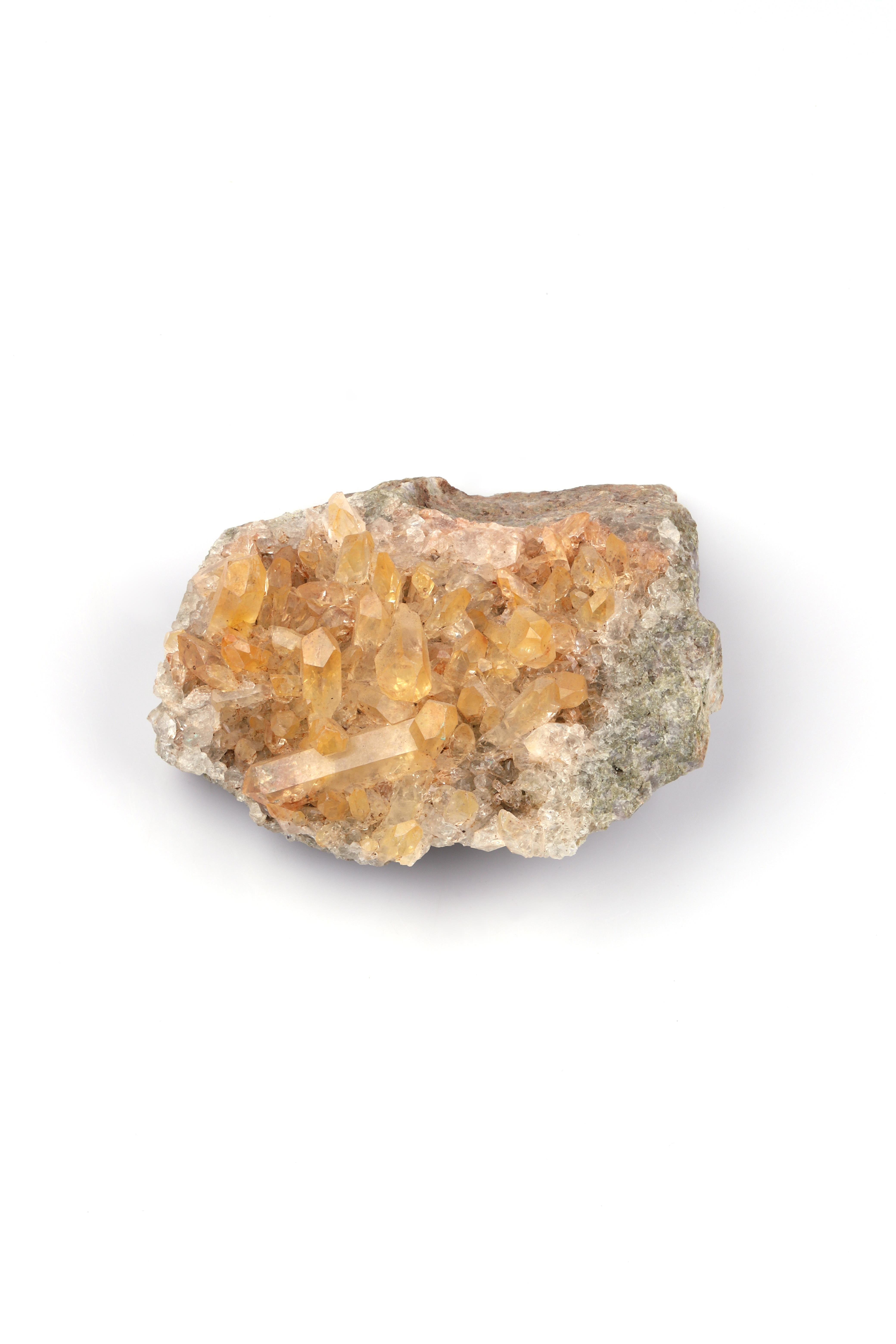 Hakkari Kuvars Doğal Taş Ham Parça