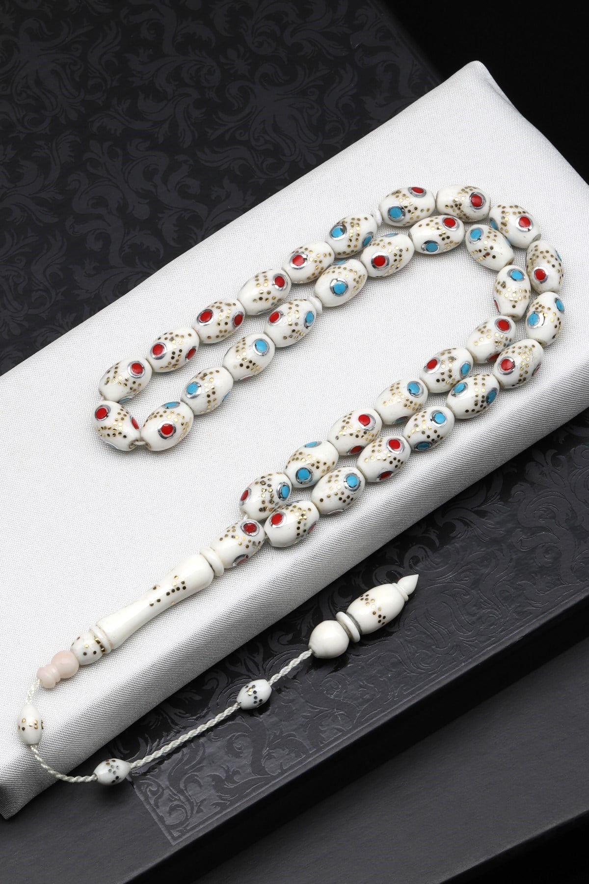 İşlemeli Kemik Tesbih 7 x 11 mm Arpa Kesim - T-1699