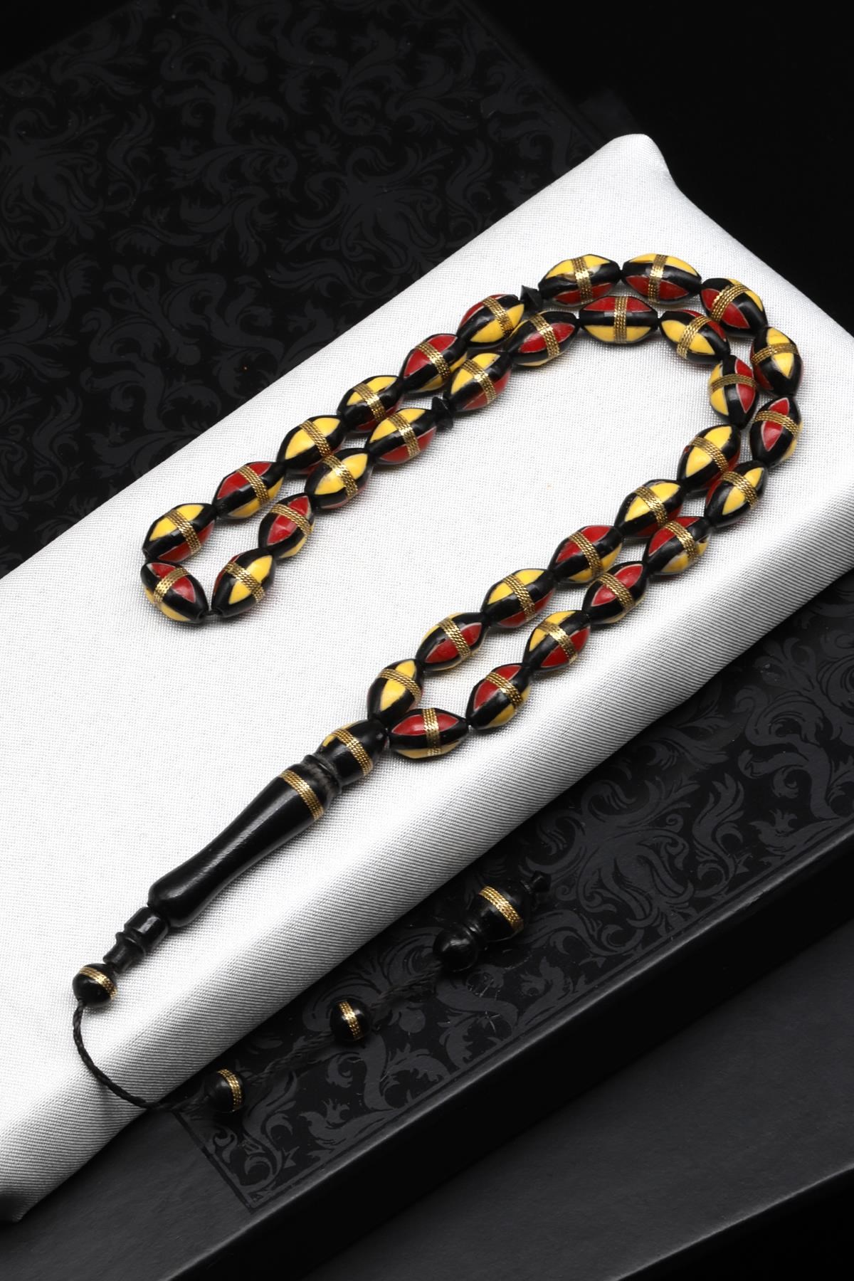 İşlemeli Kuka Tesbih 7 x 12 mm Arpa Kesim