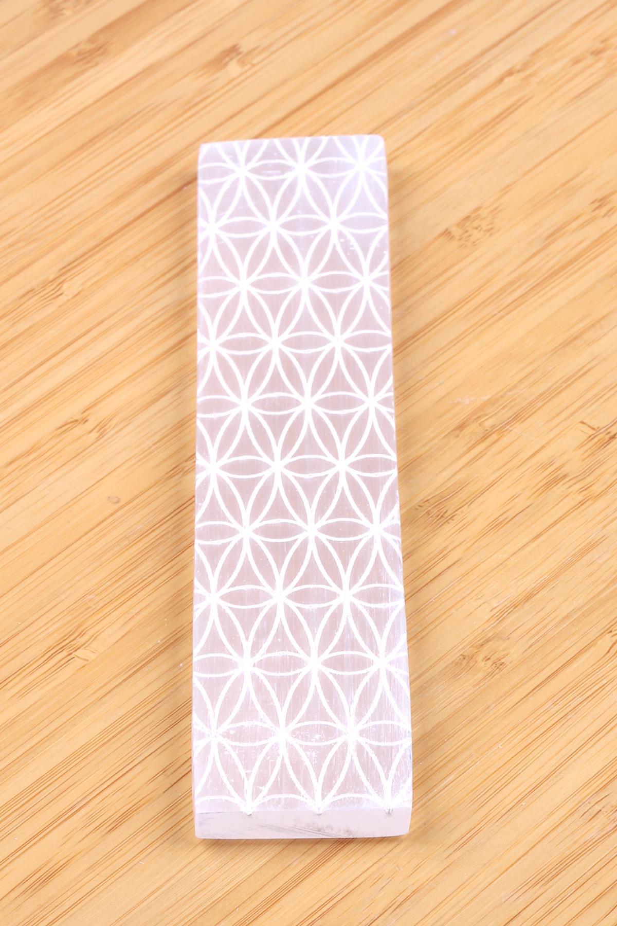 Selenit Doğal Taş Lazer İşlemeli Çubuk 