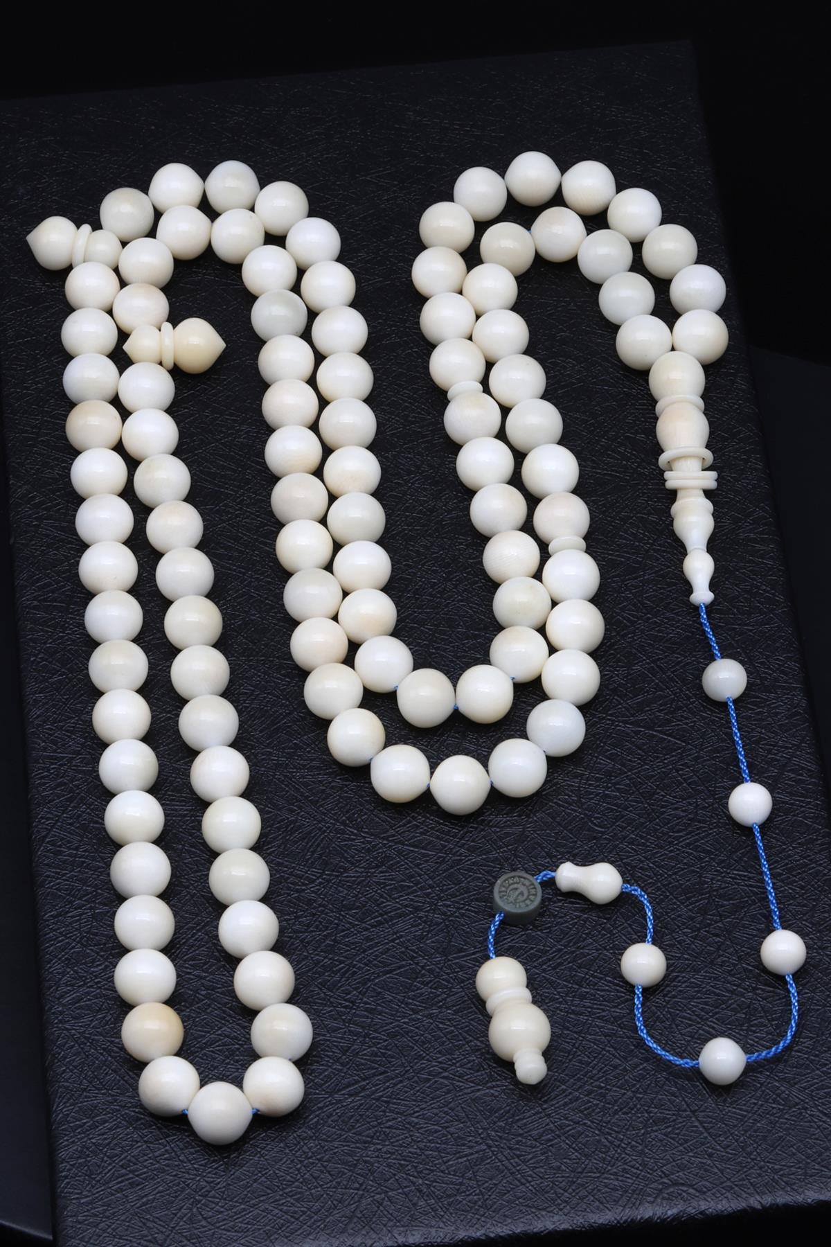 Usta İşçilikli Narçıl Ağacı 99'lu Tesbih 8 mm Küre Kesim