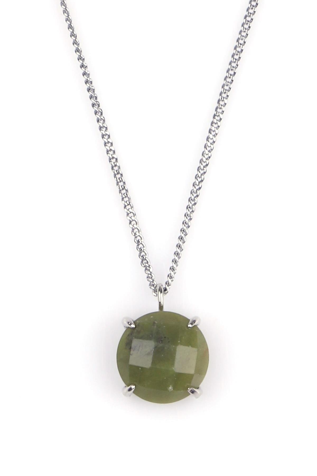 Yeşim Doğal Taş Gümüş Renkli Kolye