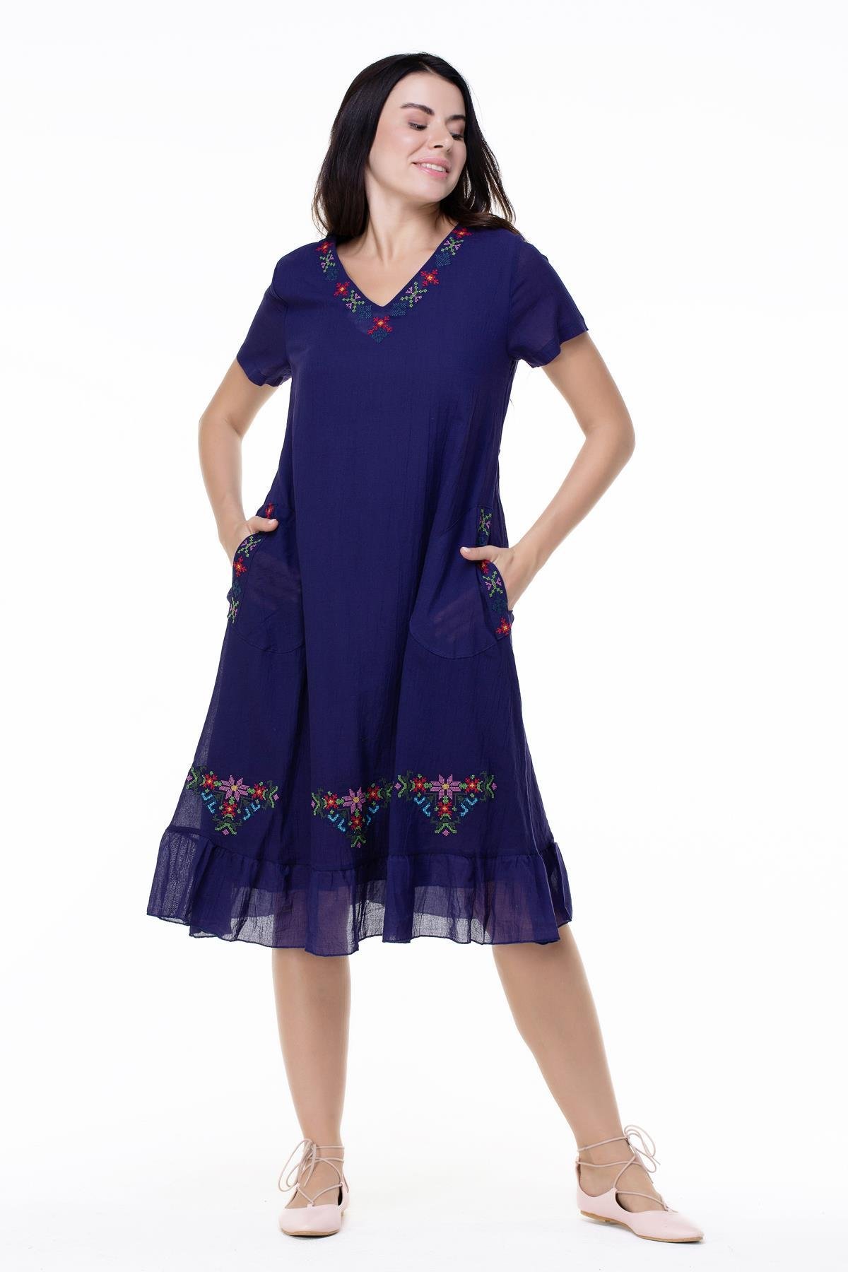 Kısa Kol Şile Bezi Mehtap Midi Boy Nakış Detaylı Elbise Mor Mor