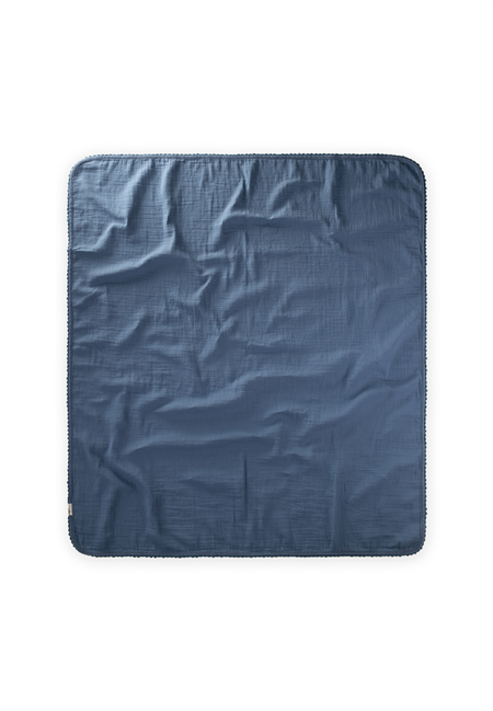 Çiftkat Ponpon Şeritli Müslin Bebek Battaniyesi100X100 cm +/- 3 cm İndigo Mavi