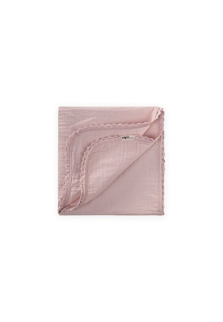 Çiftkat Ponpon Şeritli Müslin Bebek Battaniyesi100X100 cm +/- 3 cm Pudra Pembe