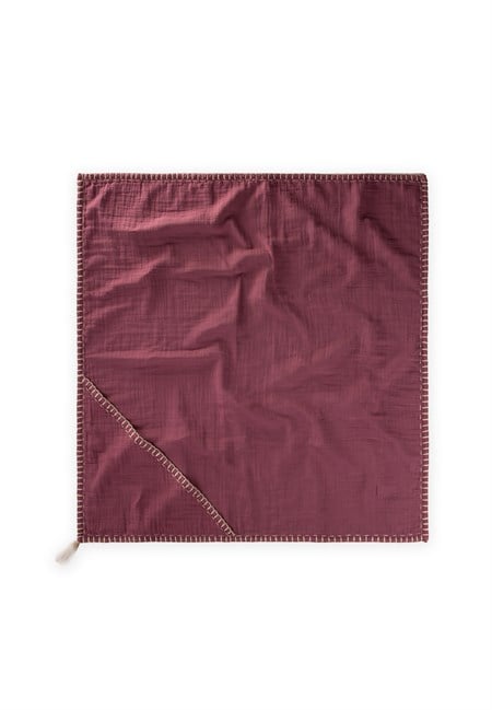 Çift Kat El İşi Müslin Üçgen Havlu (Yıkanmıştır) 75X75 cm MÜRDÜM