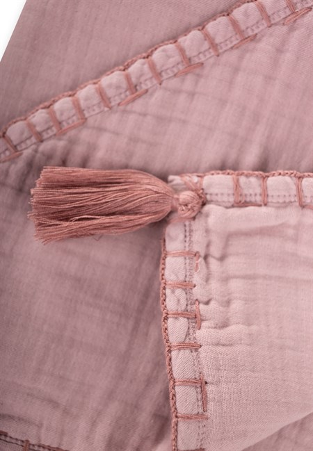 Çift Kat El İşi Müslin Üçgen Havlu (Yıkanmıştır) 75X75 cm LEYLAK