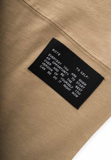 Etiket Detaylı T-Shırt 8-12 Yaş Sundres