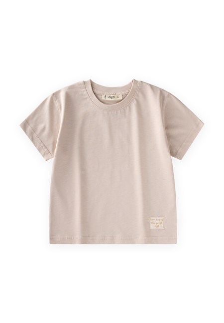 Etiket Detaylı T-Shirt 2-10 Yaş Kum