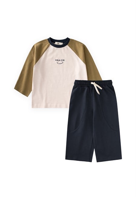 Mevsimlik Reglan Kol T-Shirt Takım 2-10 Yaş Kum
