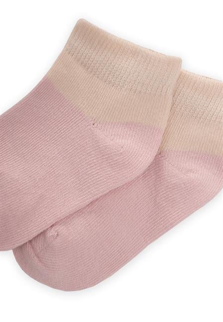 İki Renkli Bebe Patik Çorabı 0-4 Yaş PUDRA