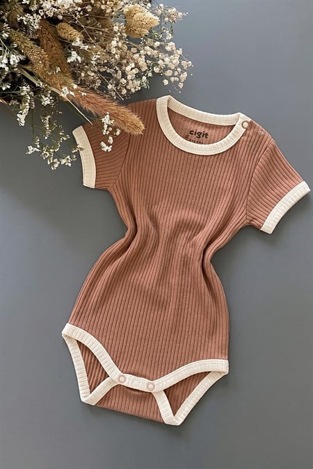 Omuzu Kırmalı Biyeli Zıbın 0-3 Yaş KAHVE