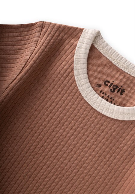 Omuzu Kırmalı Biyeli Zıbın 0-3 Yaş KAHVE