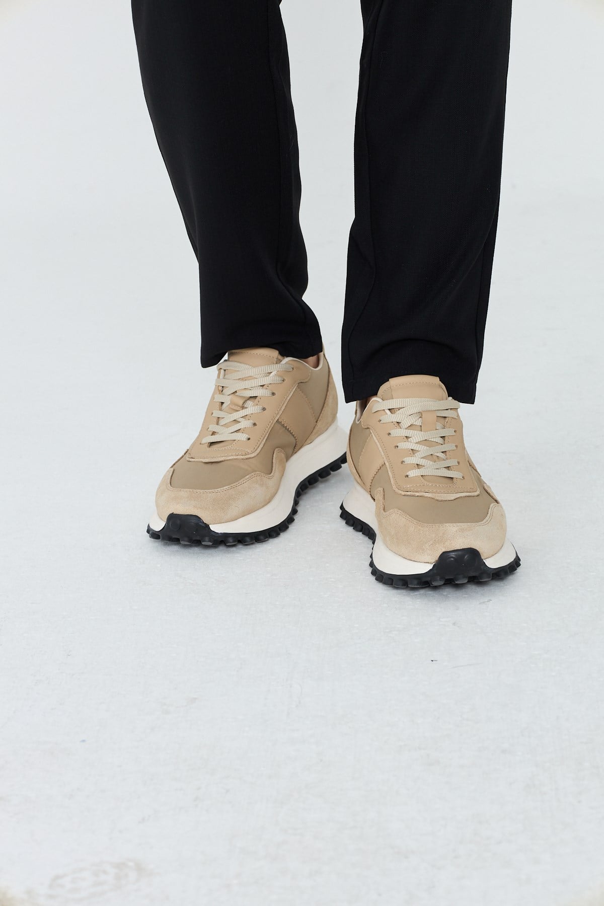 Bej Hakiki Deri Bağcıklı Yüksek Tabanlı Erkek Sneaker