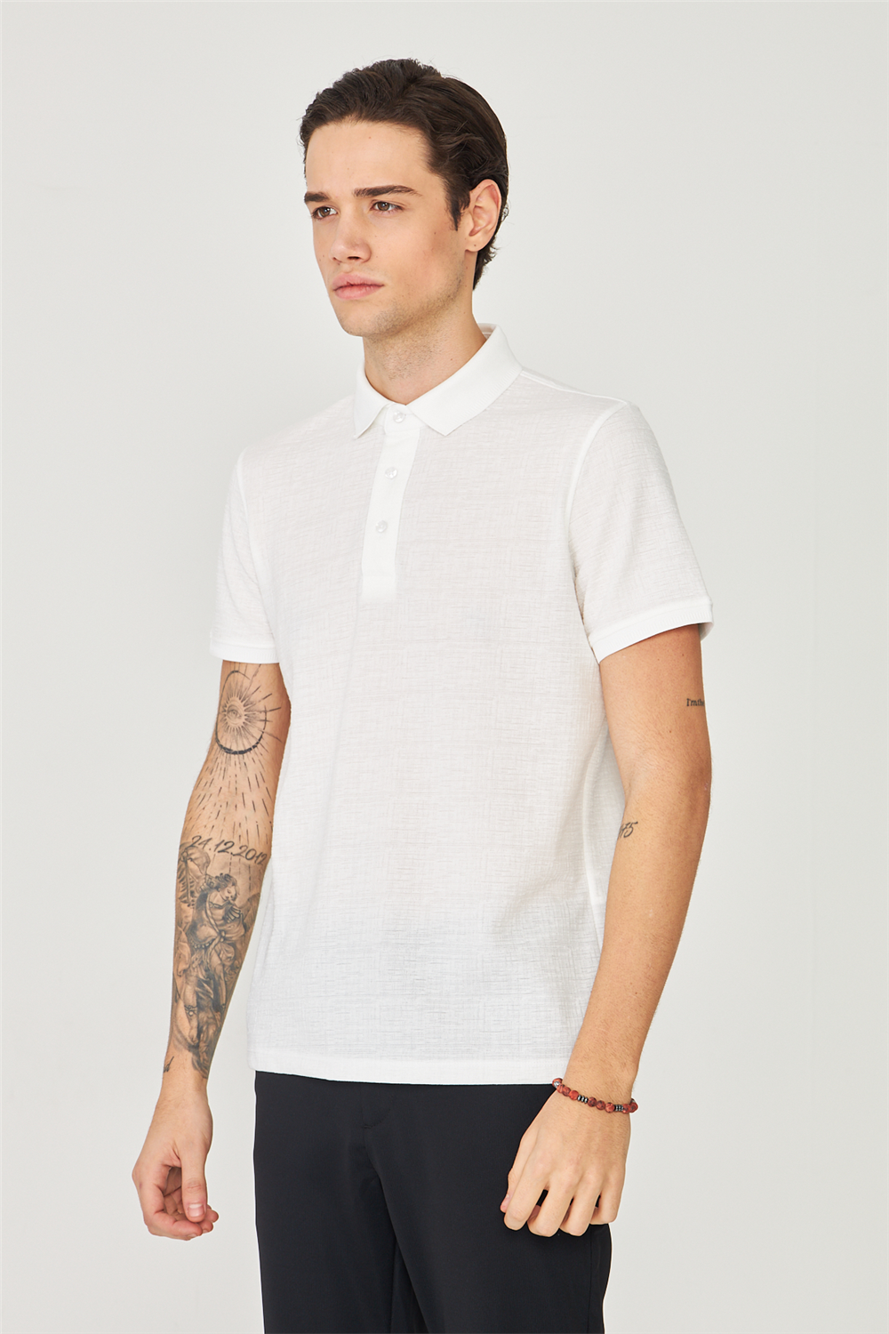 Beyaz Polo Yaka T-Shirt 
