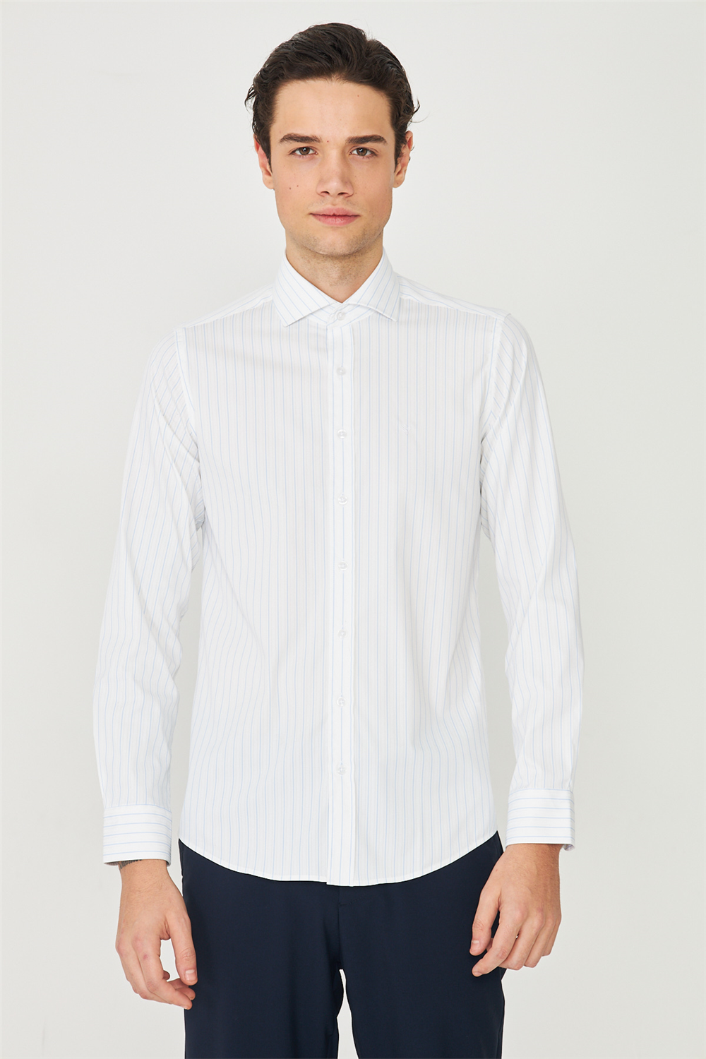 Mavi İnce Çizgili Uzun Kollu Gömlek Slim Fit