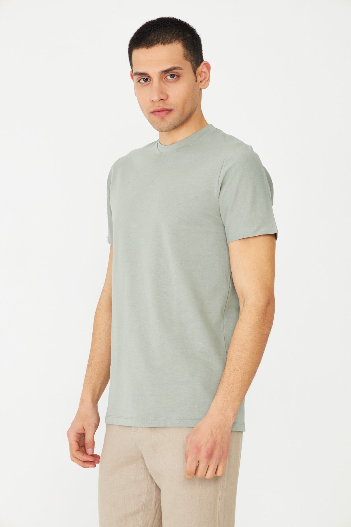 Haki Yeşil Basic Bisiklet Yaka Erkek T-Shirt