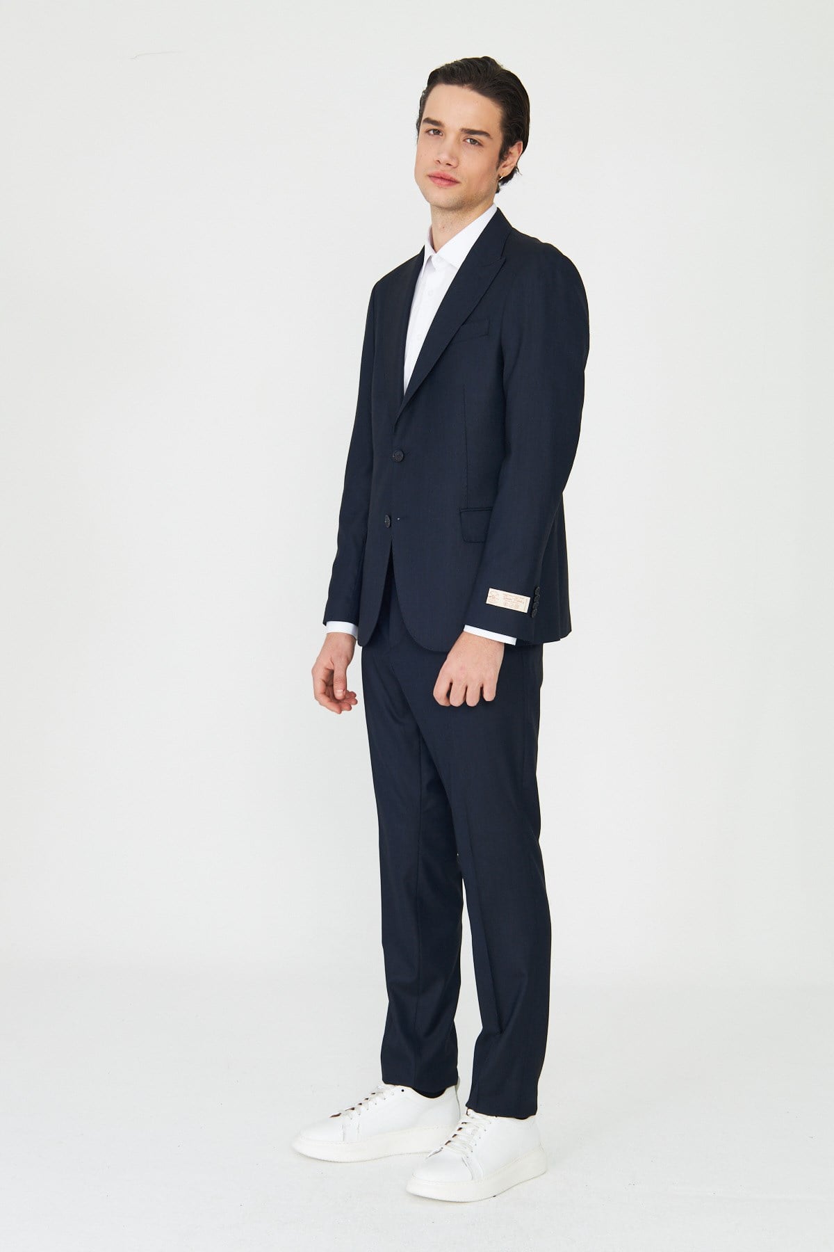 Lacivert Modern Kesim Slim Fit Erkek Takım Elbise
