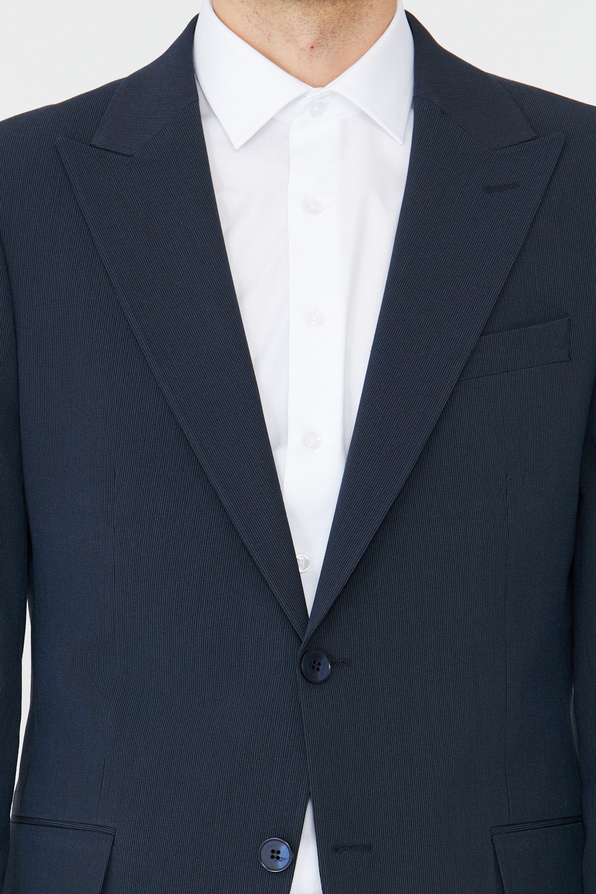 Lacivert Modern Slim Fit İnce Dokulu Kumaş Klasik Kesim Takım Elbise