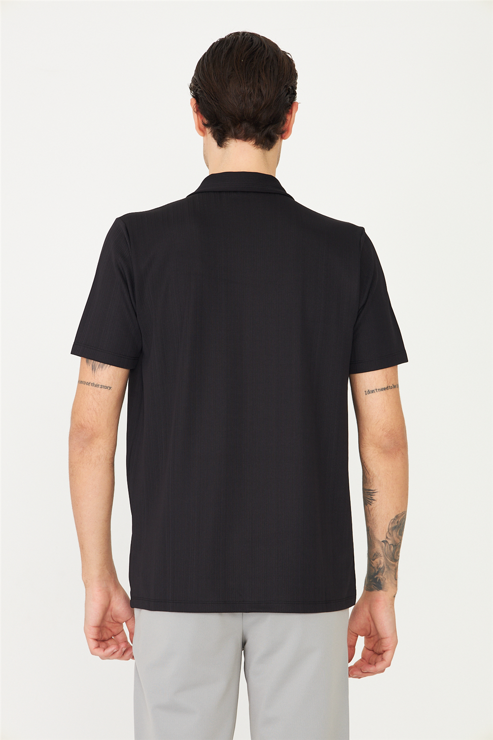 Siyah Gömlek T-Shirt 