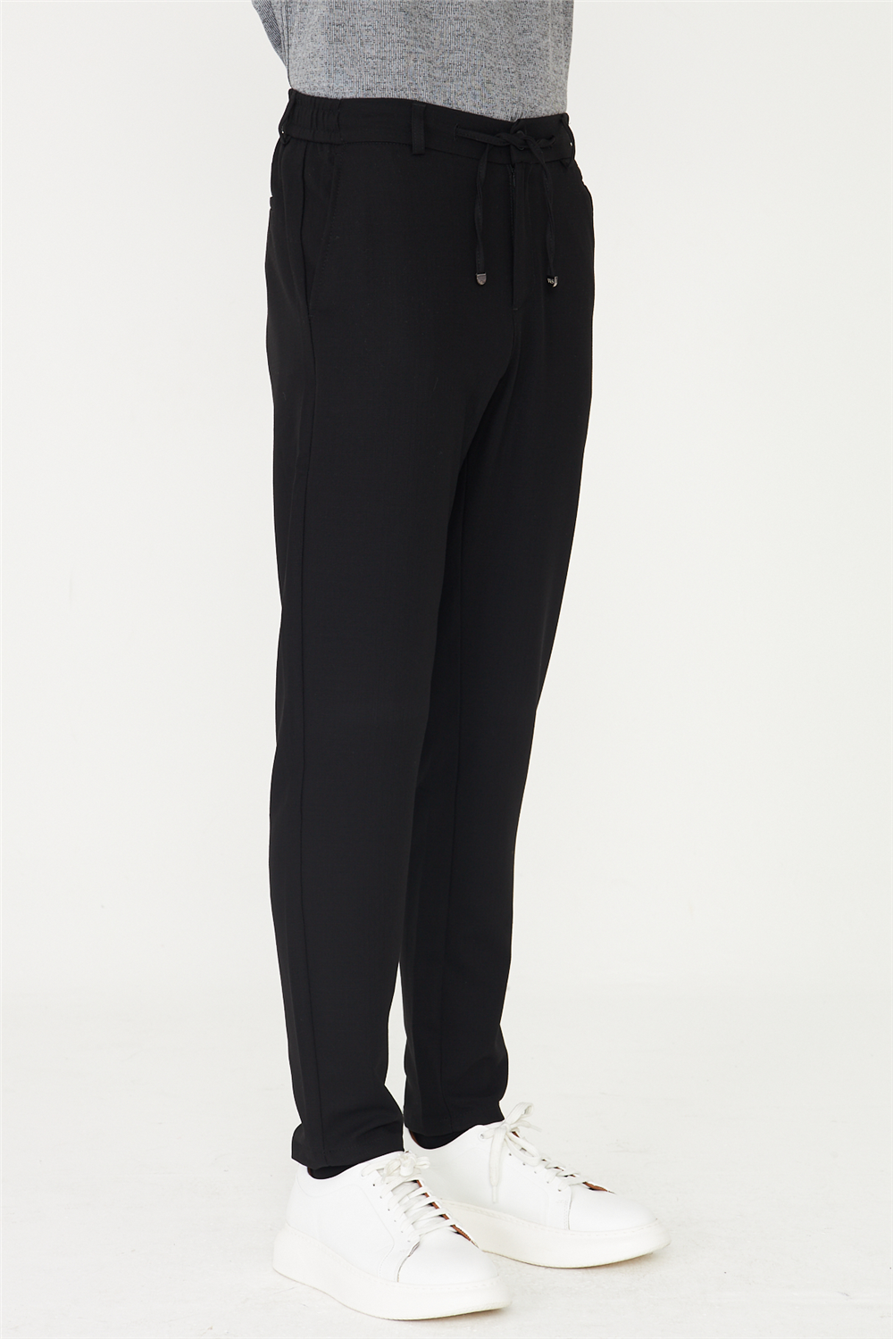 Siyah Modern Kesim Bağcıklı Smart Casual Jogger Pantolon