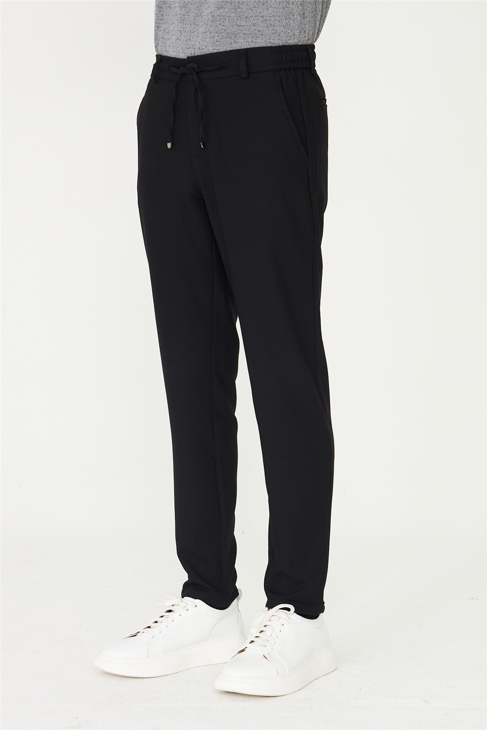 Siyah Modern Kesim Bağcıklı Smart Casual Jogger Pantolon