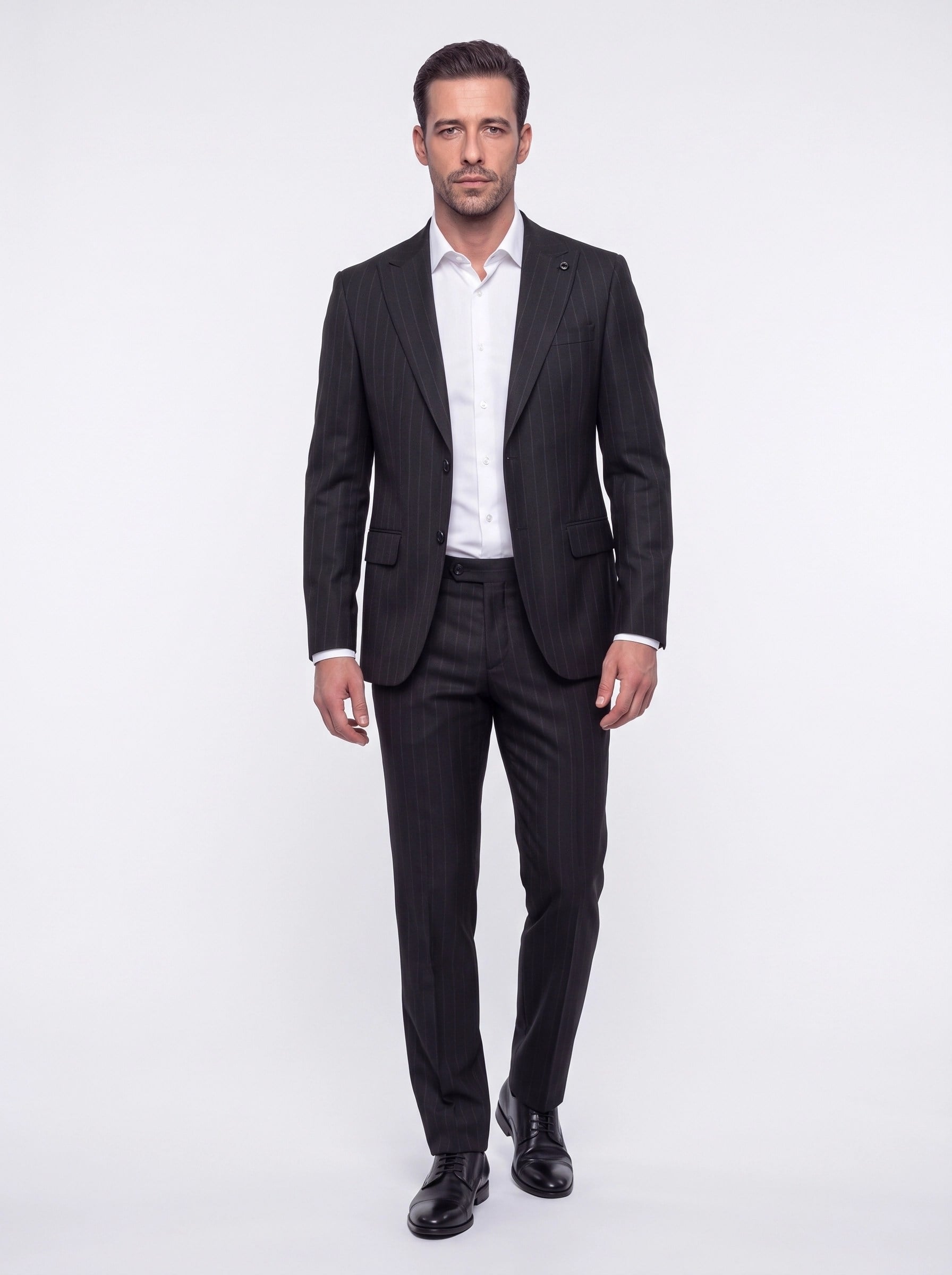 Siyah Sivri Yaka Regular Fit 6 Drop Çizgili Takım Elbise